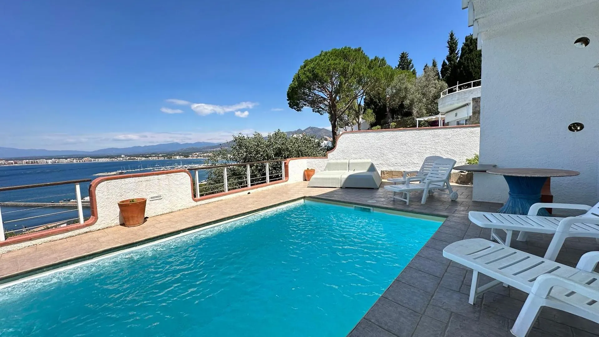 Holiday home Agi Villa Poncella Roses Spain