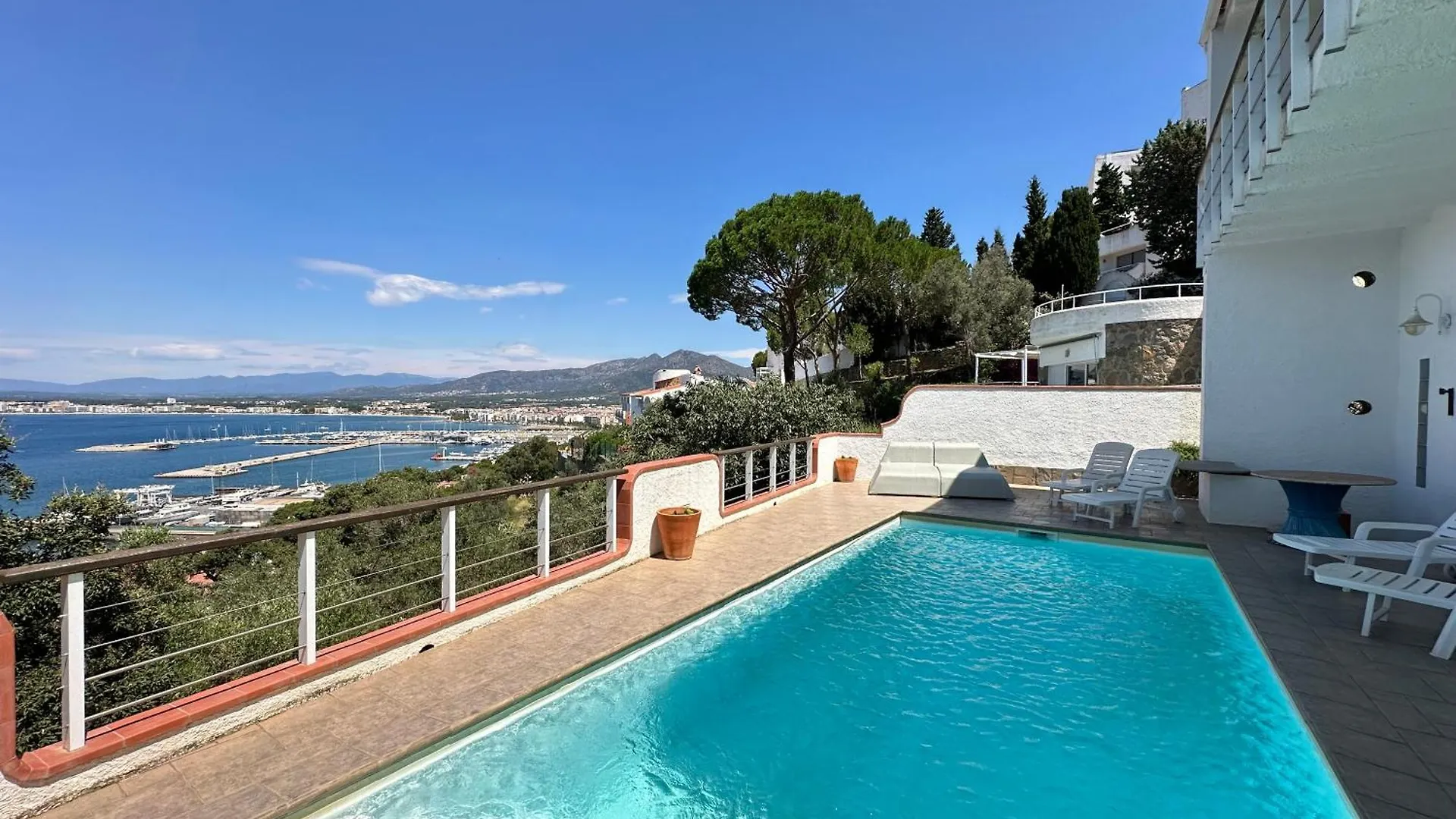 Nyaraló Agi Villa Poncella Roses