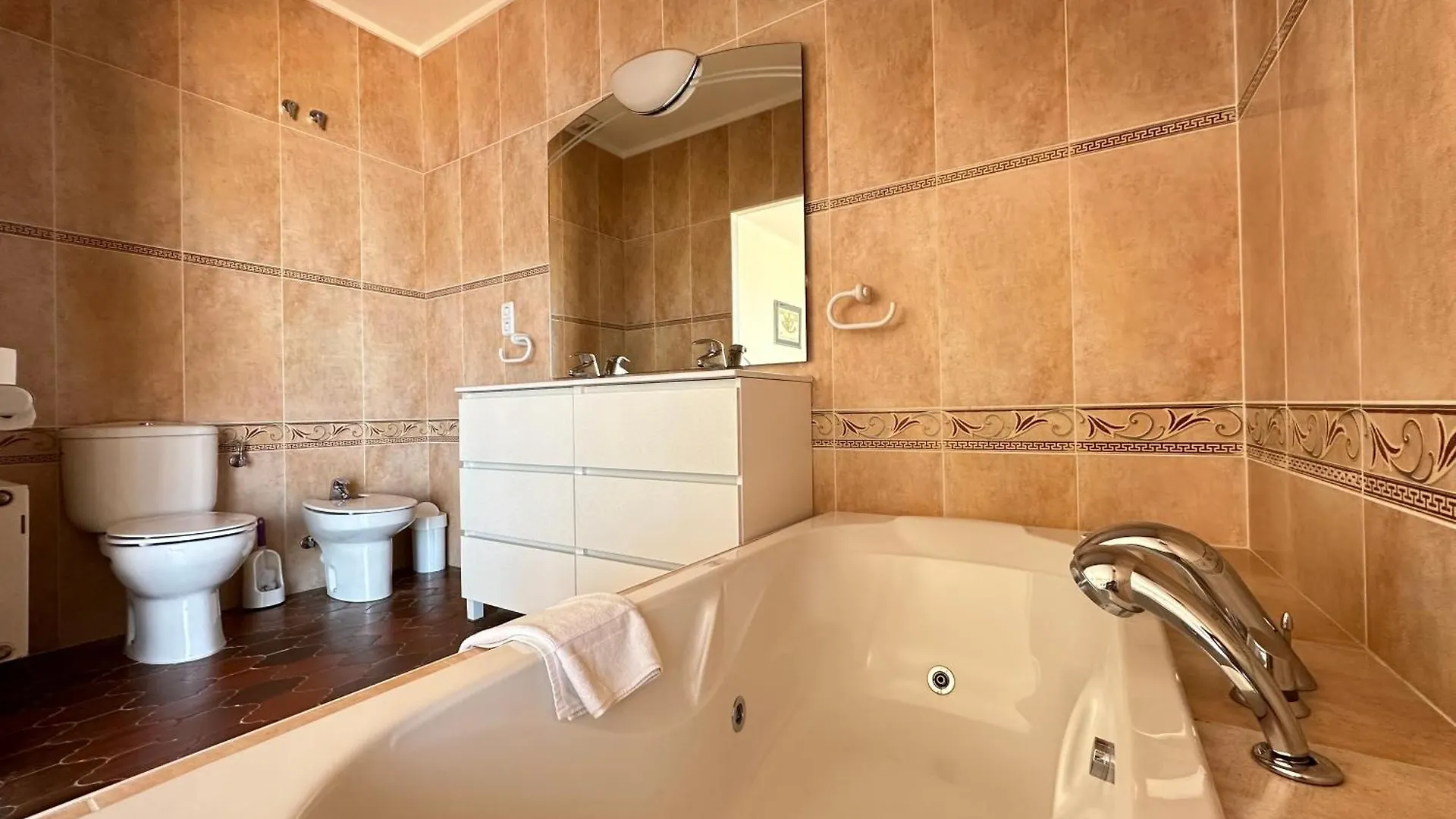 Agi Villa Poncella Roses Spain
