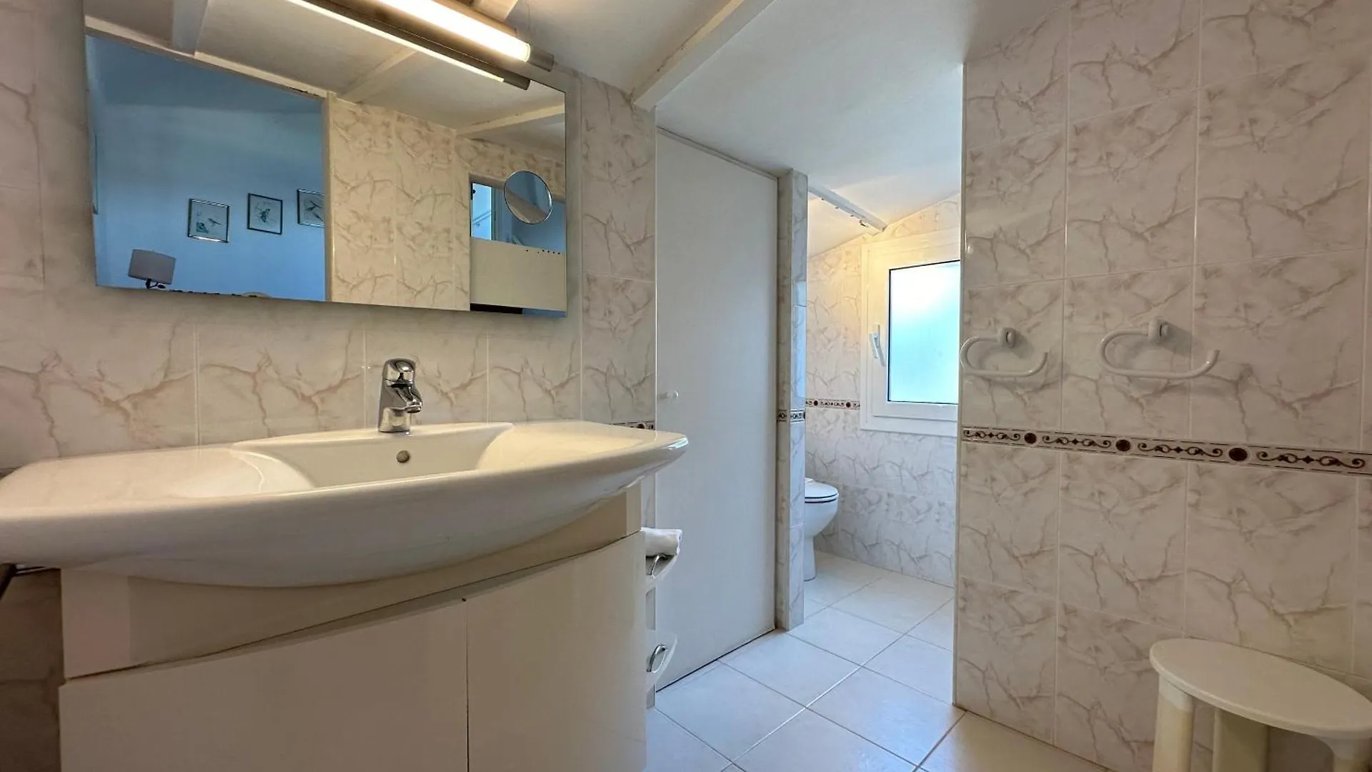Agi Villa Poncella Roses Holiday home
