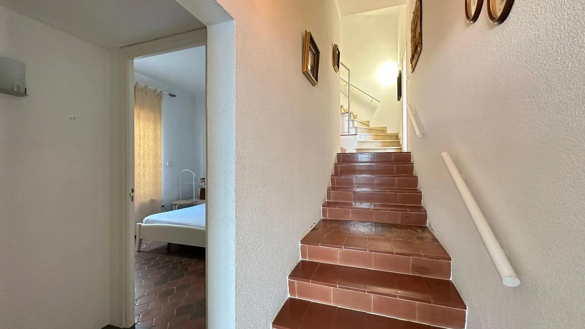 Agi Villa Poncella Roses 0*,  Spain